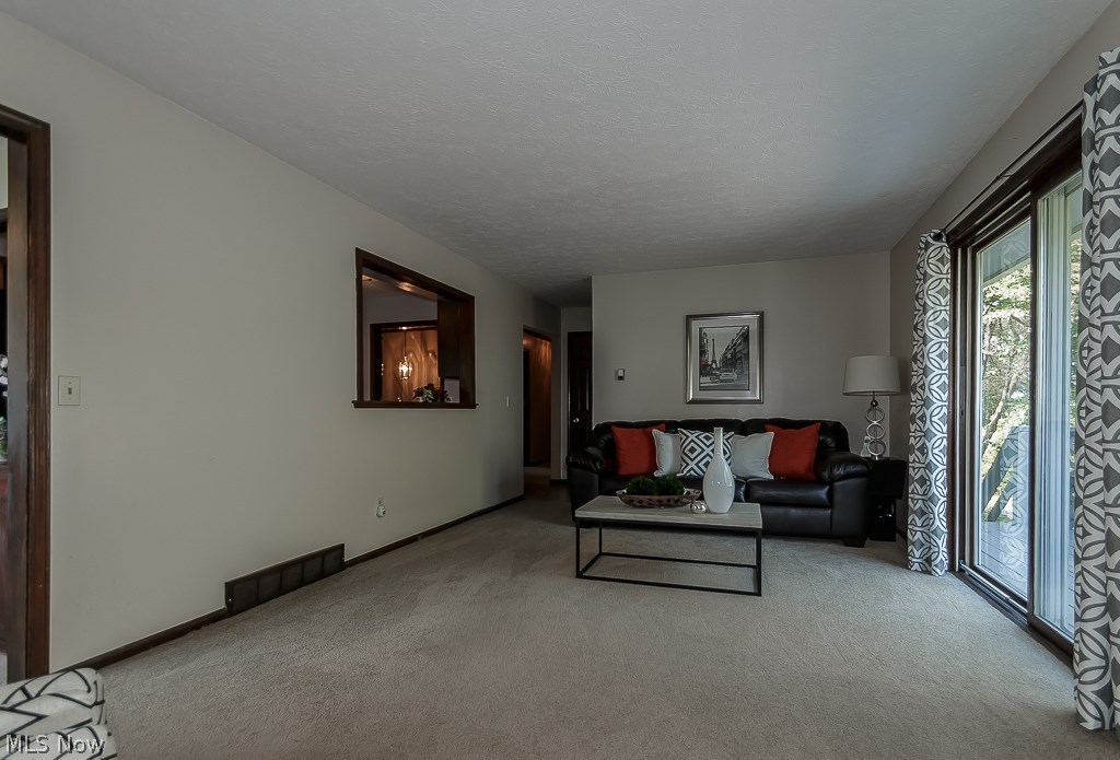10189 Hoose Road Mentor, OH 44060 - Photo 13 of 34 Gallery Image 13