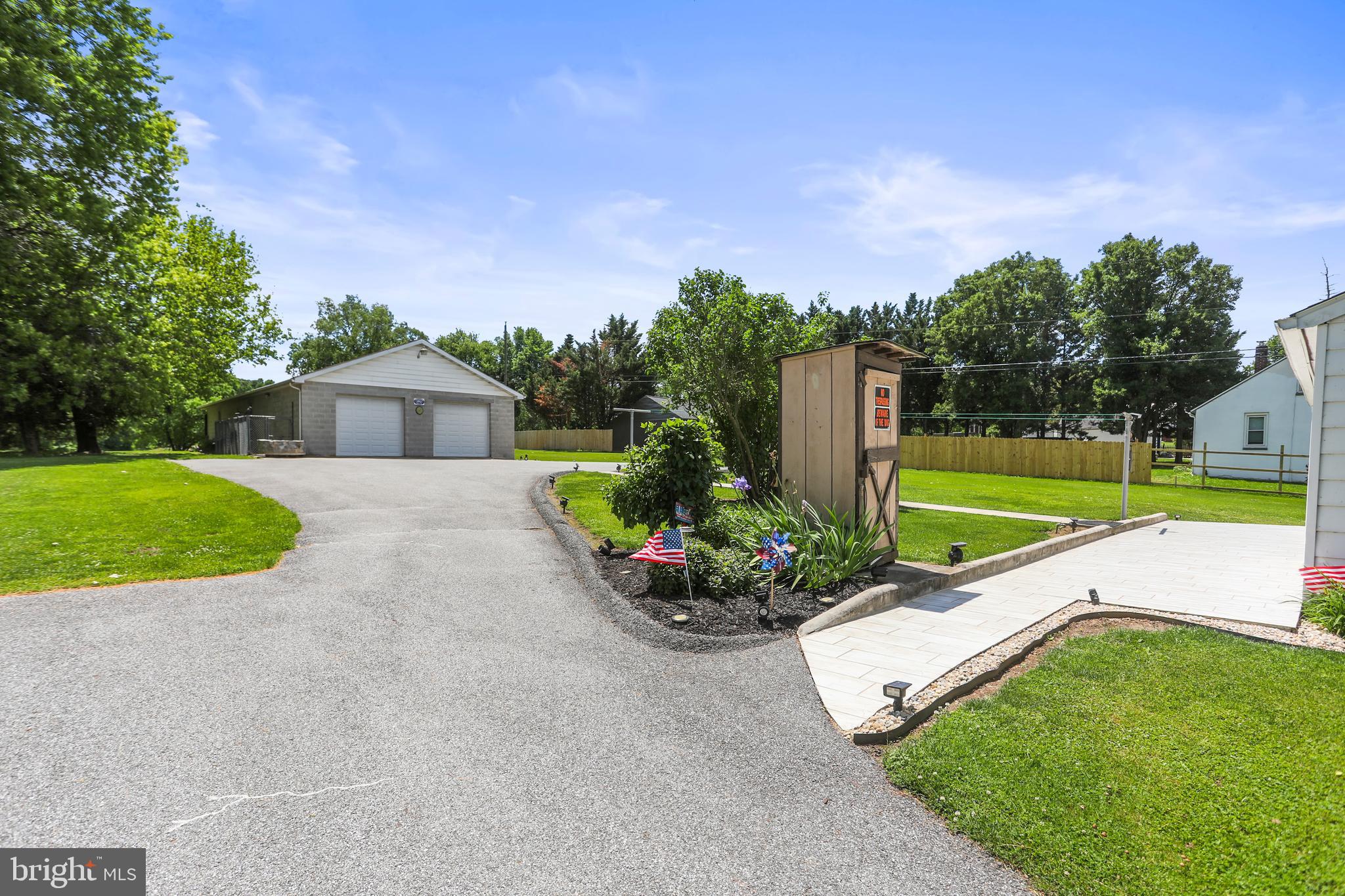 1995 Hanover Pike Hanover, PA 17331 - Photo 12 of 51