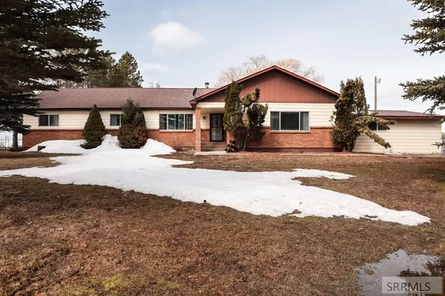 $475,000 | 1413 Highway 20, Ashton, ID 83420