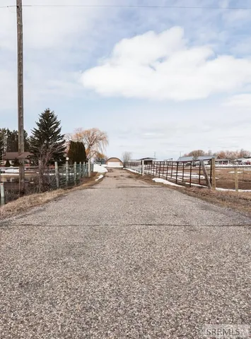 $475,000 | 1413 Highway 20, Ashton, ID 83420