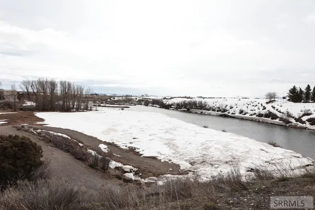 $475,000 | 1413 Highway 20, Ashton, ID 83420