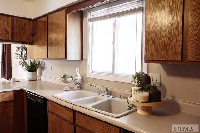 $475,000 | 1413 Highway 20, Ashton, ID 83420