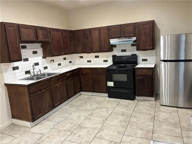 $2,000 | 2320 Amelia Street, New Orleans, LA 70115