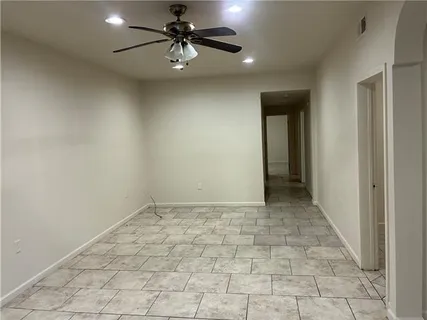 $2,000 | 2320 Amelia Street, New Orleans, LA 70115