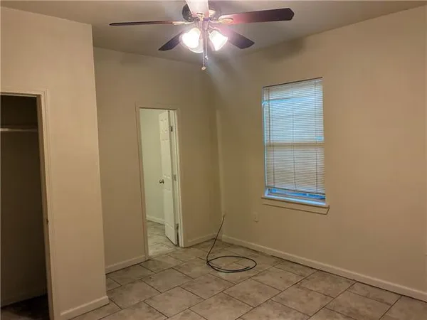 $2,000 | 2320 Amelia Street, New Orleans, LA 70115