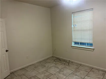 $2,000 | 2320 Amelia Street, New Orleans, LA 70115