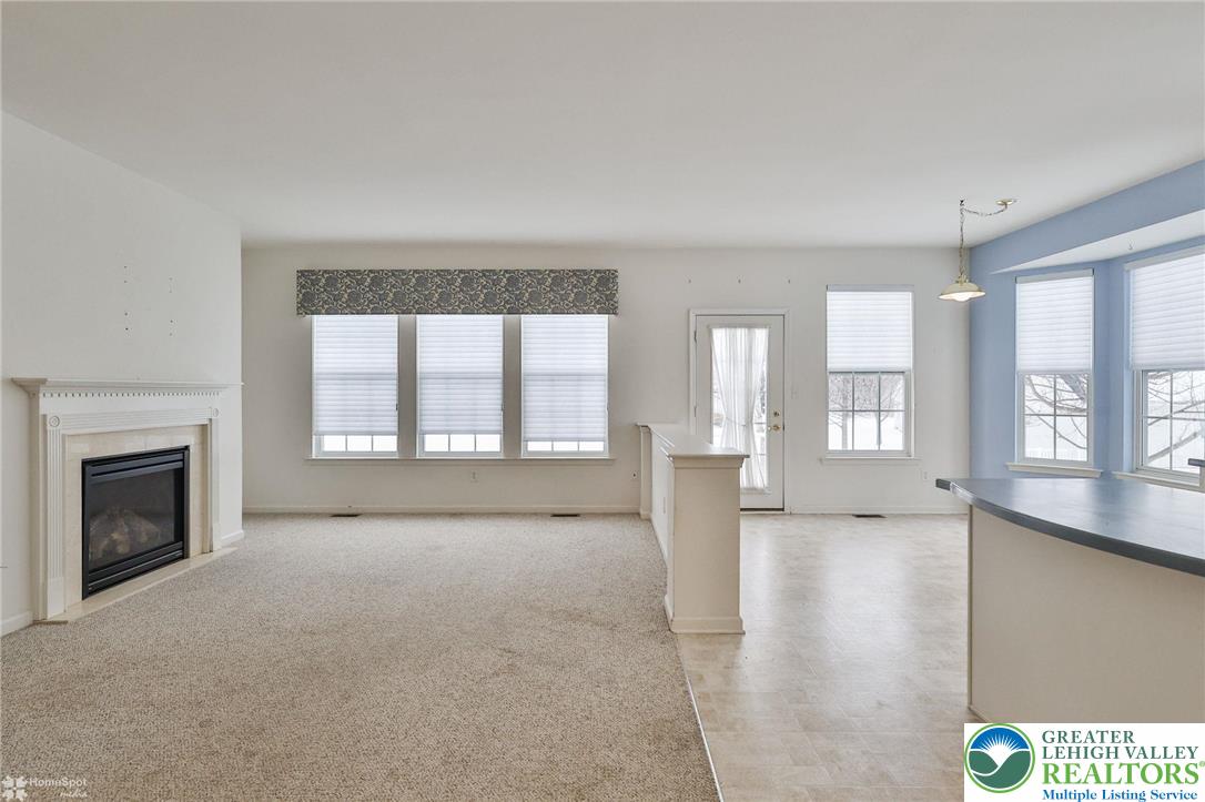 2064 Kingsview Road Lower Macungie Township, PA 18062 - Photo 28 of 71