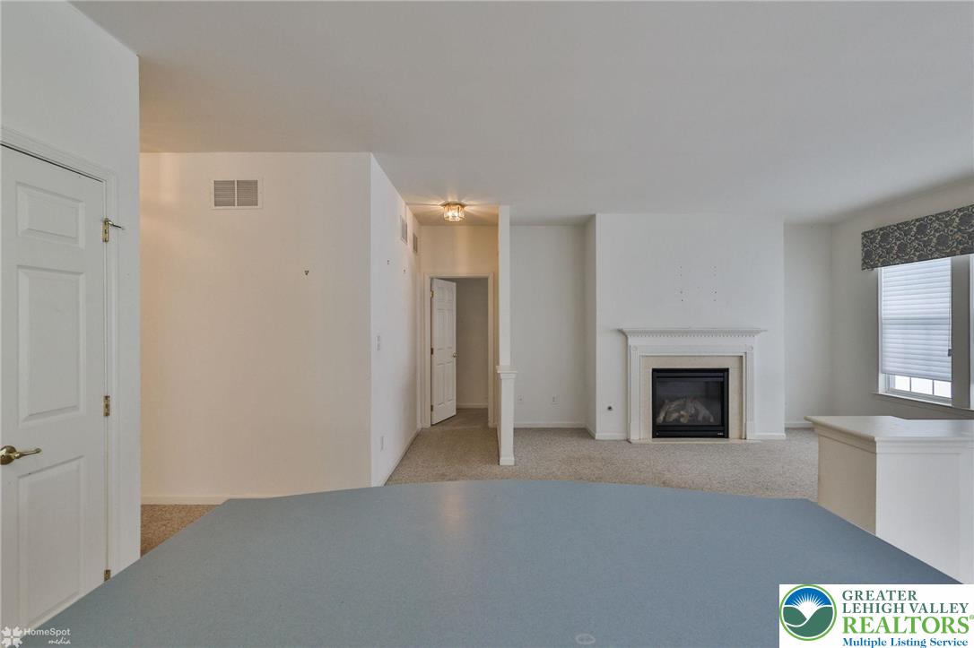 2064 Kingsview Road Lower Macungie Township, PA 18062 - Photo 35 of 71