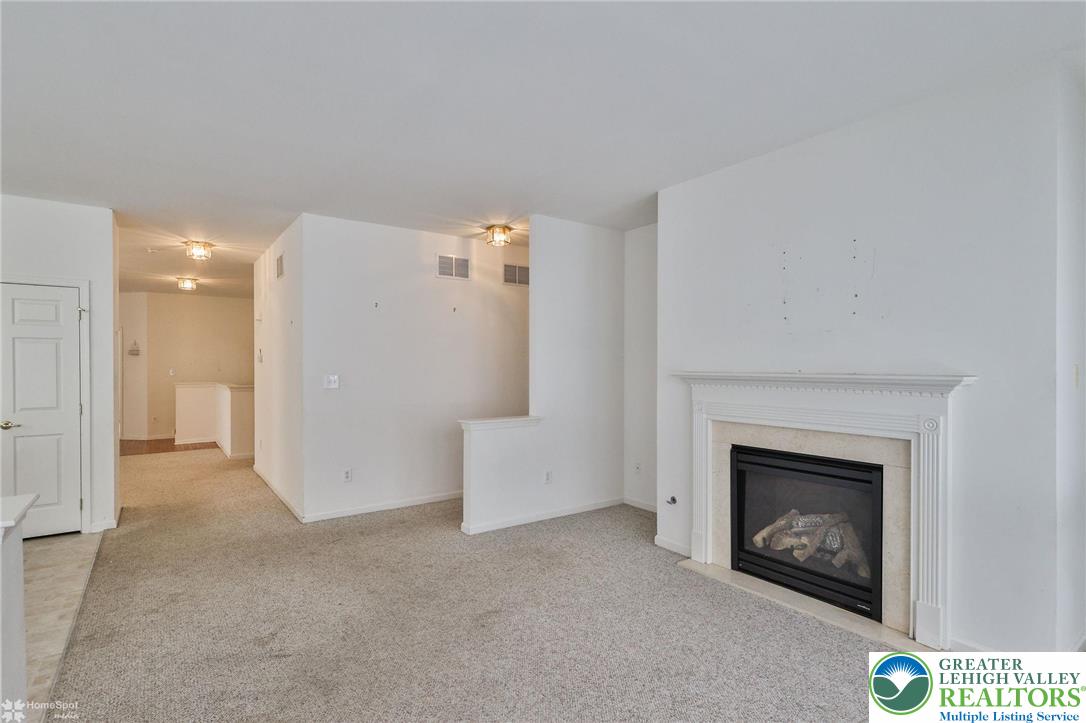 2064 Kingsview Road Lower Macungie Township, PA 18062 - Photo 49 of 71