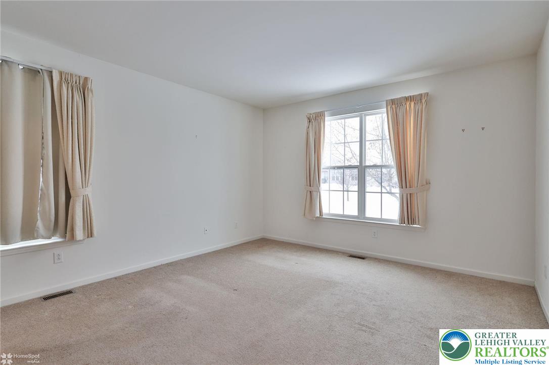 2064 Kingsview Road Lower Macungie Township, PA 18062 - Photo 51 of 71