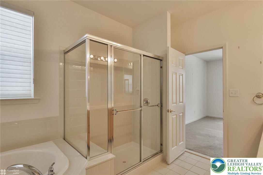 2064 Kingsview Road Lower Macungie Township, PA 18062 - Photo 58 of 71