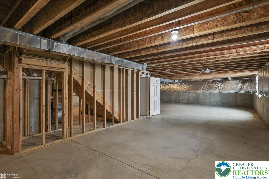 2064 Kingsview Road Lower Macungie Township, PA 18062 - Photo 64 of 71