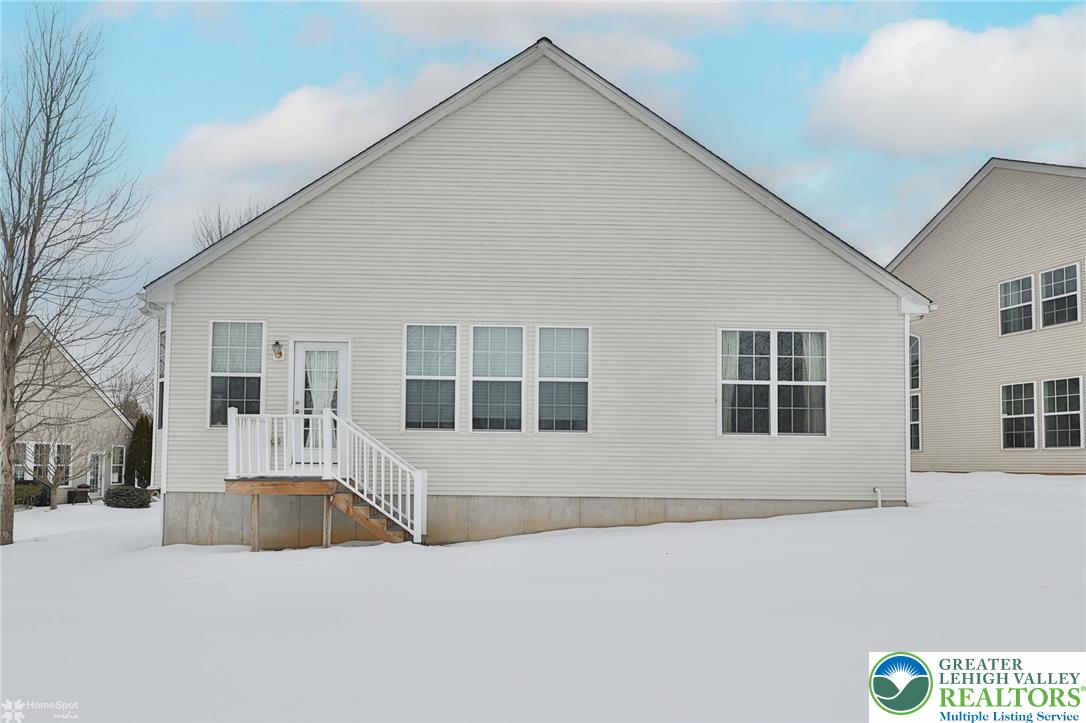 2064 Kingsview Road Lower Macungie Township, PA 18062 - Photo 65 of 71