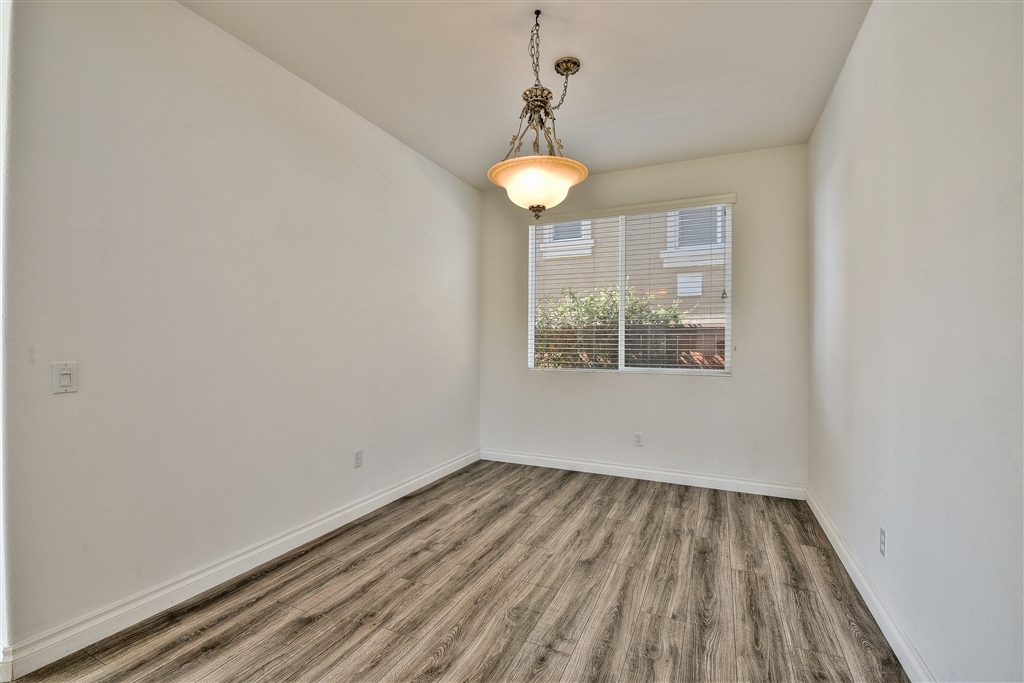 665 Helmsdale Road San Marcos, CA 92069 - Photo 13 of 25 Gallery Image 13