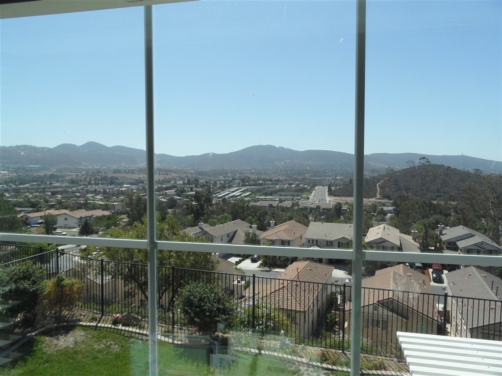 665 Helmsdale Road San Marcos, CA 92069 - Photo 21 of 25 Gallery Image 21