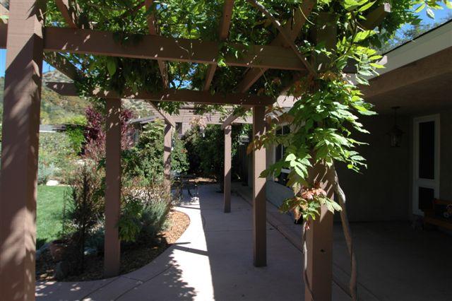 1402 Daly Road Ojai, CA 93023 - Photo 7 of 7 a view of outdoor space and yard