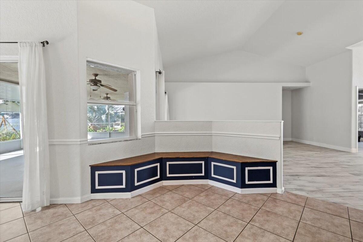 515 Southeast Cliff Road Port St. Lucie, FL 34984 - Photo 4 of 70 515-SE-Cliff-Rd-0033