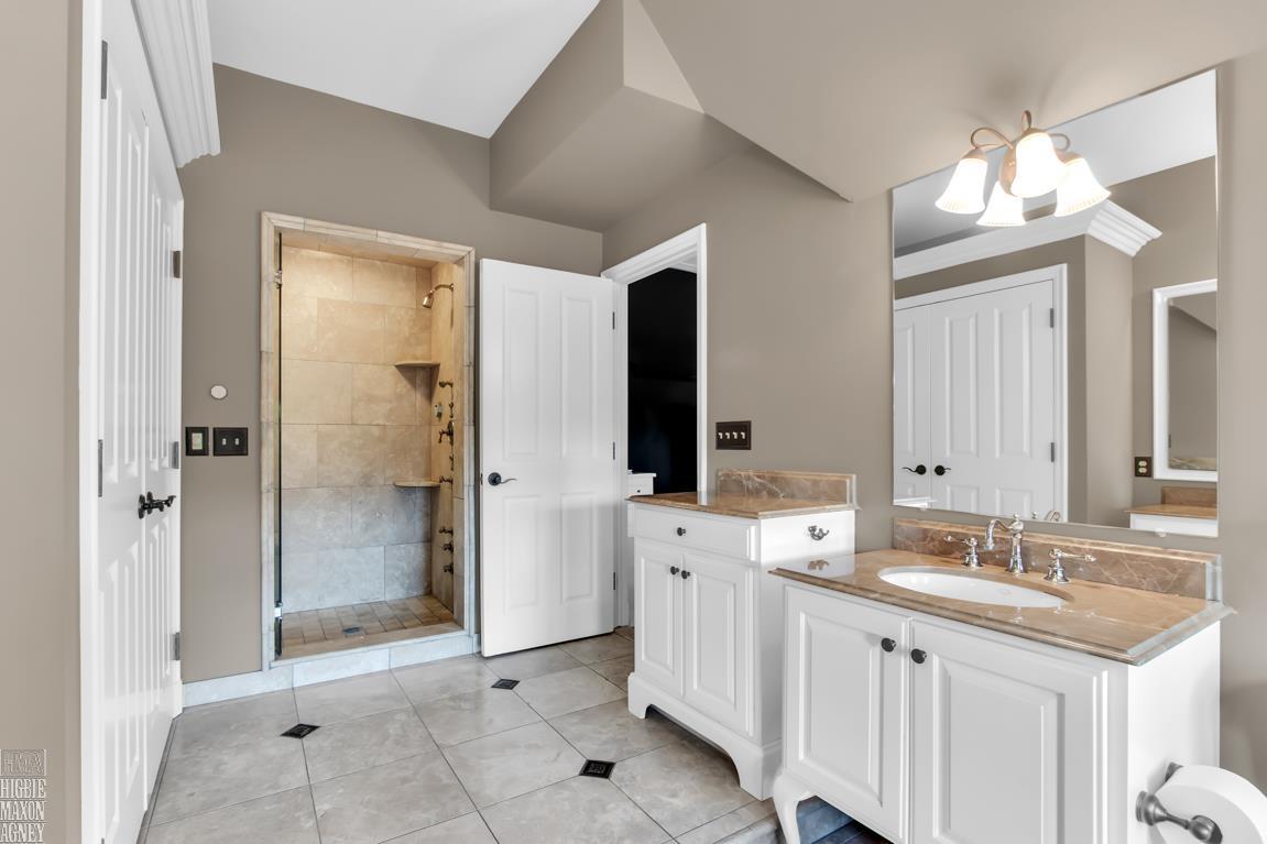 521 Middlesex Road Grosse Pointe, MI 48230 - Photo 26 of 48 50083920-25.JPG