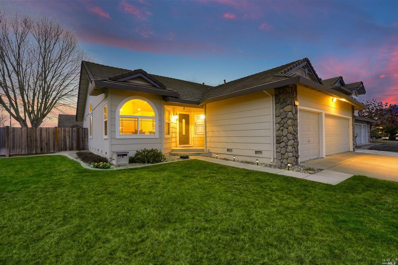 7301 Reba's Way Rohnert Park, CA 94928 - Photo 1 of 1 a view of backyard with a garden and entertaining space
