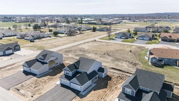 $569,000 | 1822-1824 West Kyle, Beloit, WI 53511