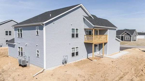 $569,000 | 1822-1824 West Kyle, Beloit, WI 53511