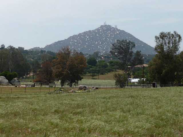 0 El Sol Road Ramona, CA 92065 - Photo 9 of 14 Looking West