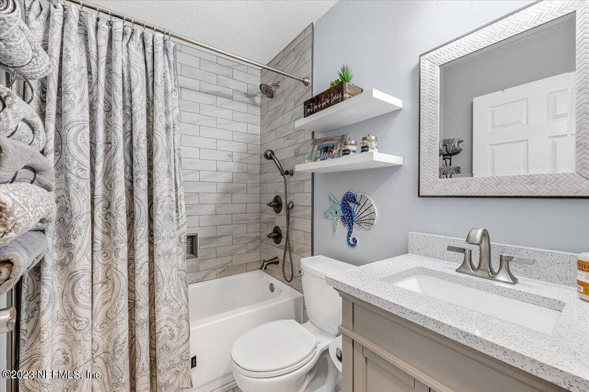 4628 Ridge Walk Lane Jacksonville, FL 32257 - Photo 27 of 34 Hall bath