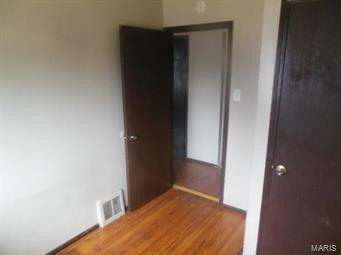 153 Cameron Road St. Louis, MO 63137 - Photo 7 of 10