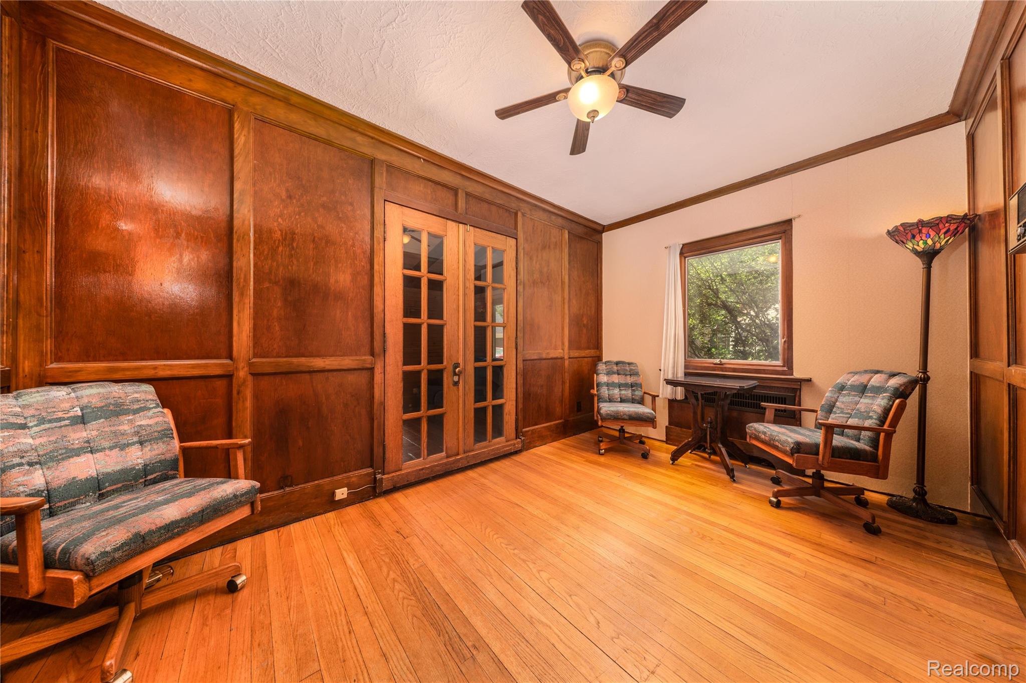 16580 Westmoreland Road Detroit, MI 48219 - Photo 13 of 37 study 16580 Westmoreland.jpg