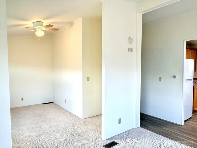 $209,000 | 325 North 5th Avenue, Unit 5, Sequim, WA 98382