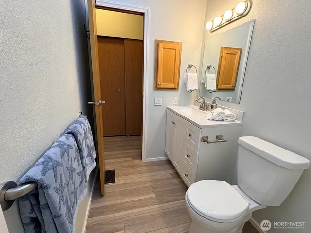 $209,000 | 325 North 5th Avenue, Unit 5, Sequim, WA 98382