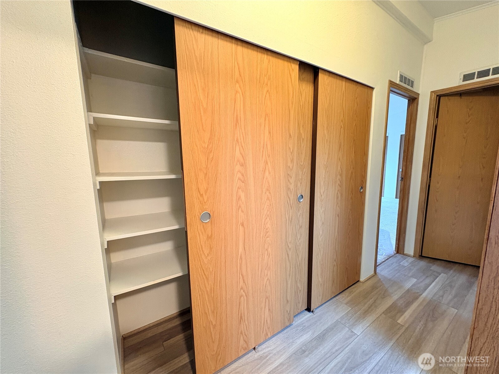 325 North 5th Avenue, Unit 5 Sequim, WA 98382 - Photo 25 of 28