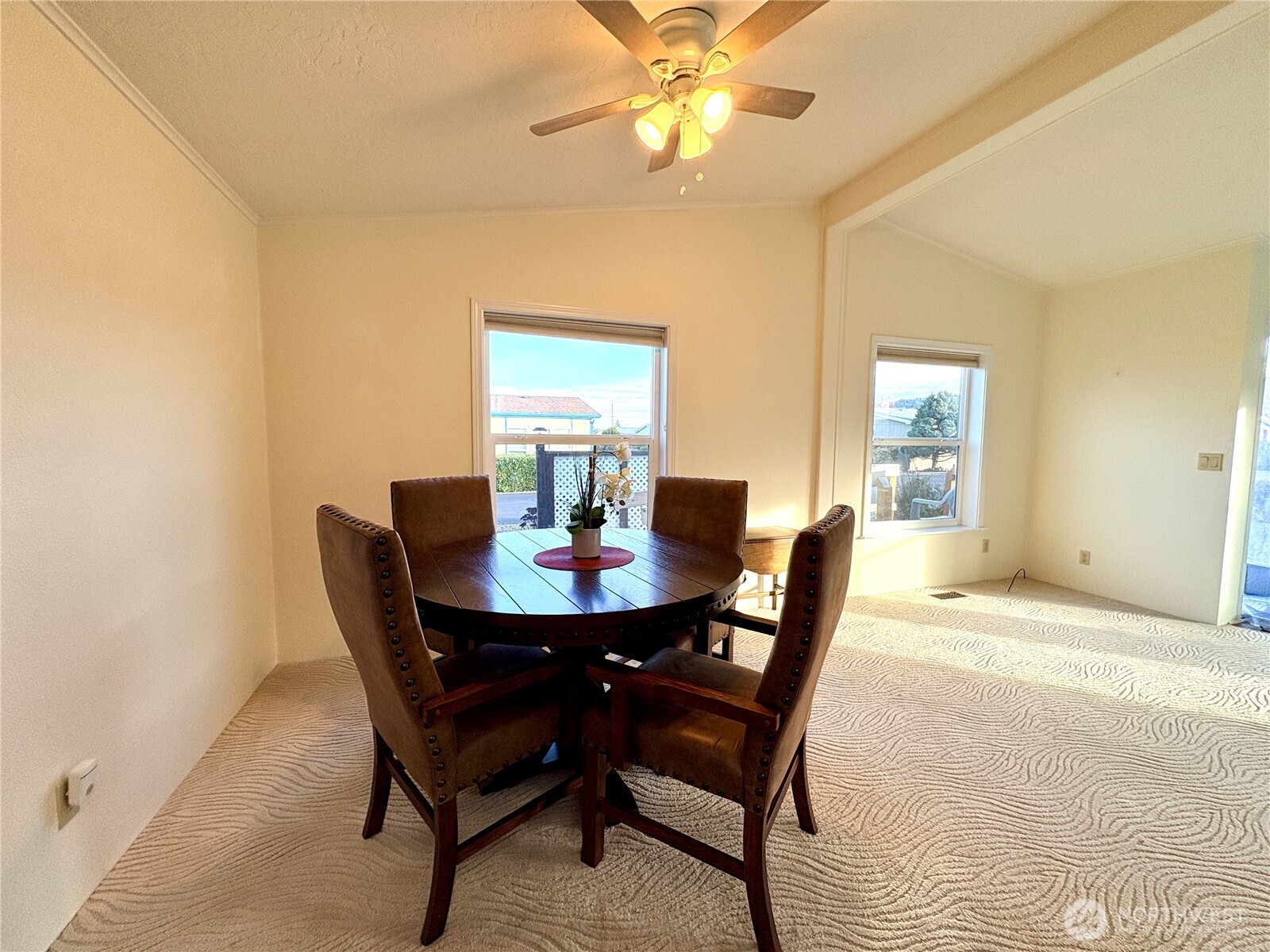 325 North 5th Avenue, Unit 5 Sequim, WA 98382 - Photo 5 of 28