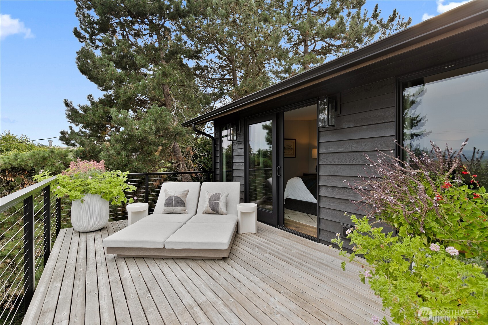 2816 South Hudson Street Seattle, WA 98108 - Photo 23 of 40 a view of couches in the roof deck