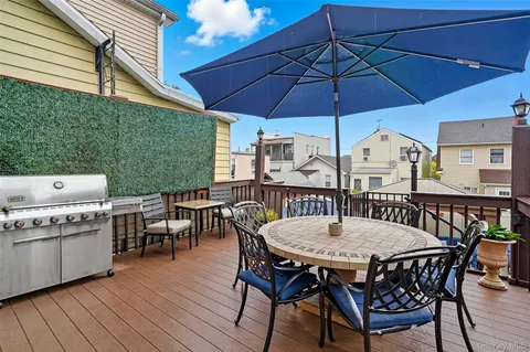 a table and chairs in the patio