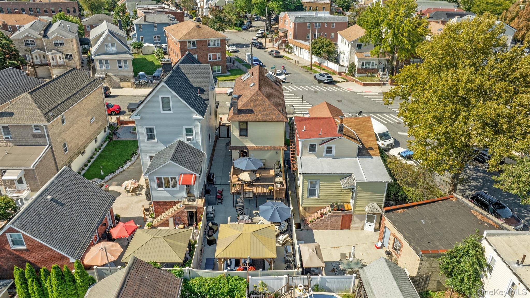 1444 Gillespie Avenue Bronx, NY 10461 - Photo 45 of 49 an aerial view of residential houses with outdoor space and street view