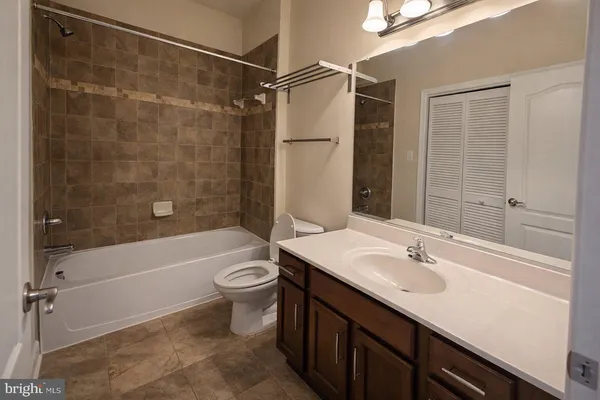 $2,890 | 2144 Little Sorrel Way, Silver Spring, MD 20902