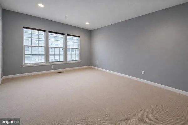 $2,890 | 2144 Little Sorrel Way, Silver Spring, MD 20902