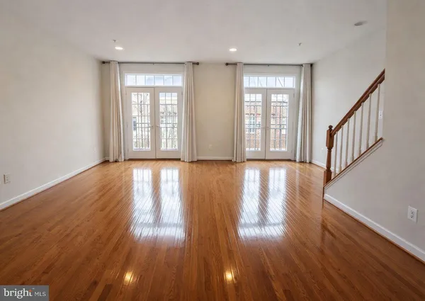 $2,890 | 2144 Little Sorrel Way, Silver Spring, MD 20902