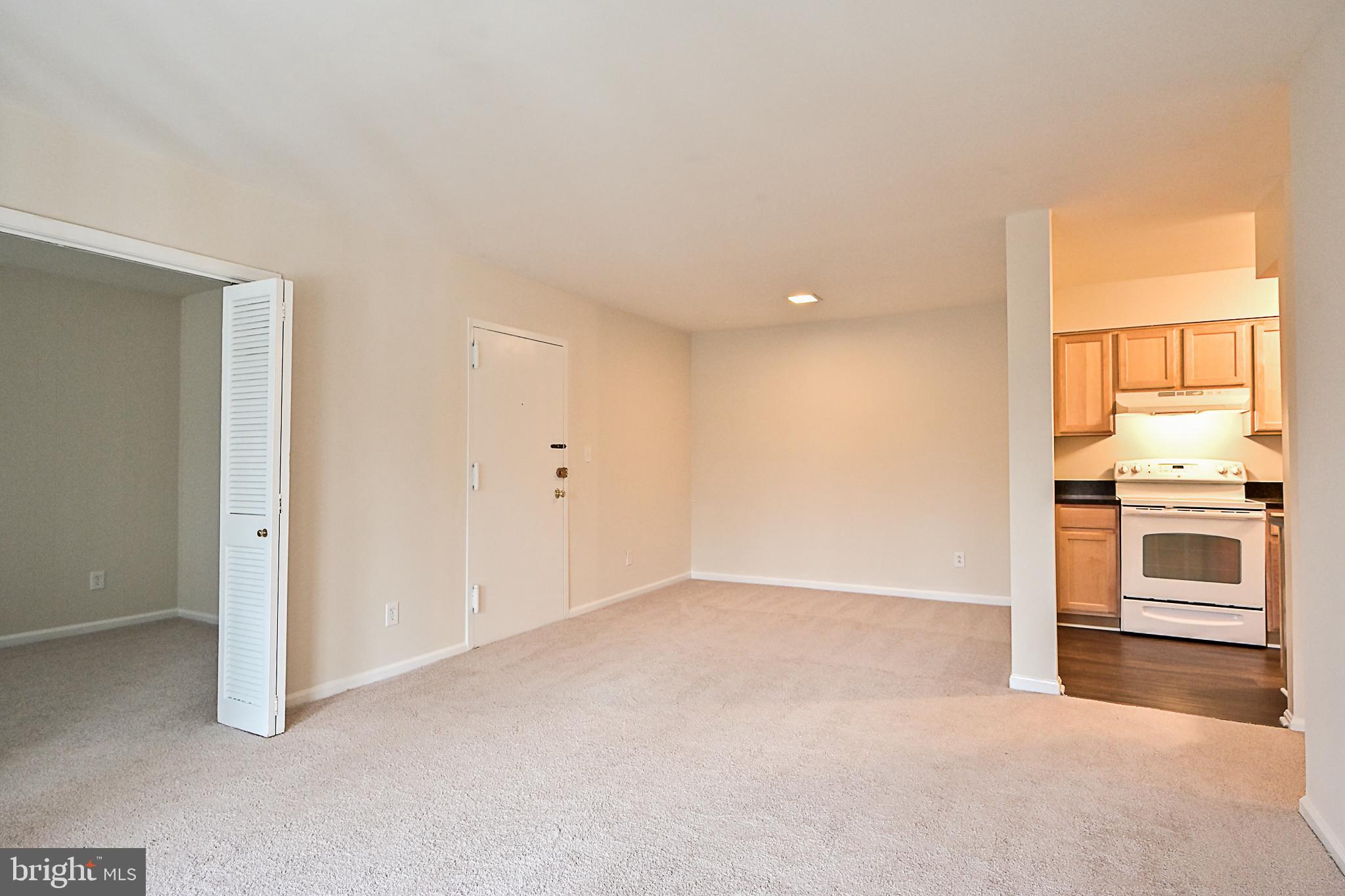 5904 Kingsford Road, Unit 420 Springfield, VA 22152 - Photo 4 of 23 Gallery Image 4