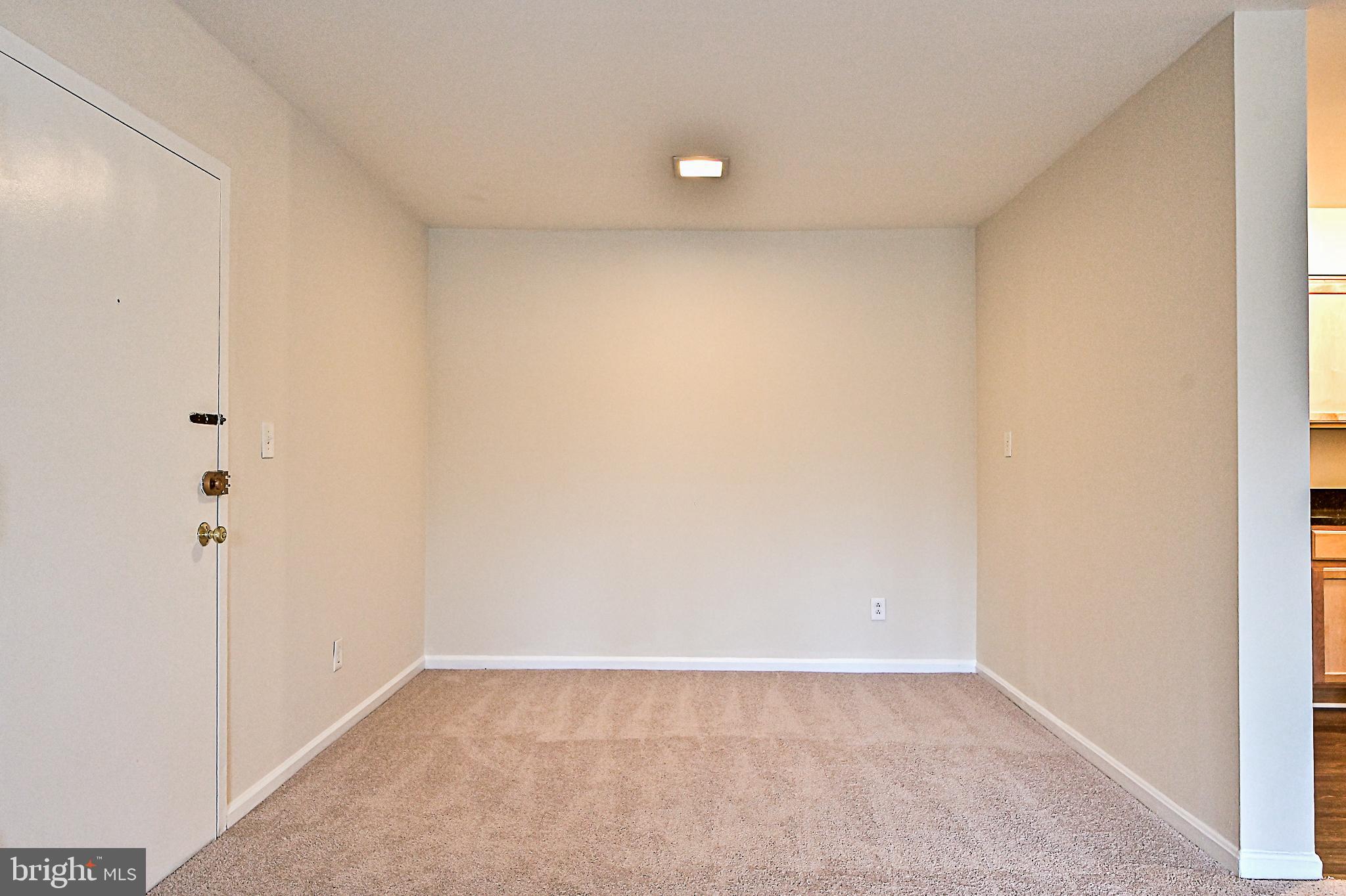5904 Kingsford Road, Unit 420 Springfield, VA 22152 - Photo 6 of 23 Gallery Image 6