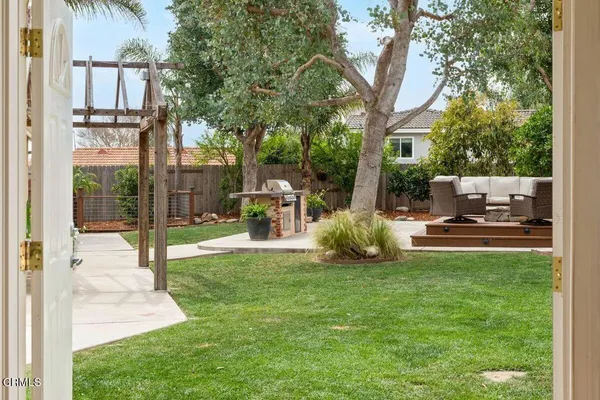 $939,000 | 215 Apple Avenue, Ventura, CA 93004