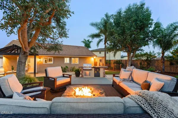 $939,000 | 215 Apple Avenue, Ventura, CA 93004