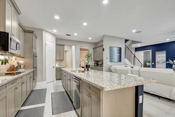 $7,500 | 8952 Cypress Grove Lane, Royal Palm Beach, FL 33411