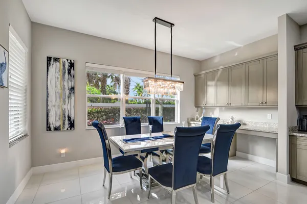 $7,500 | 8952 Cypress Grove Lane, Royal Palm Beach, FL 33411