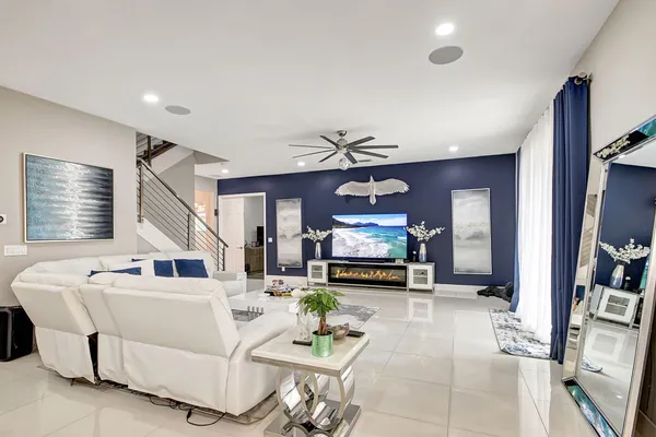 $7,500 | 8952 Cypress Grove Lane, Royal Palm Beach, FL 33411