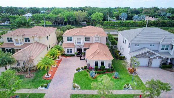 $7,500 | 8952 Cypress Grove Lane, Royal Palm Beach, FL 33411