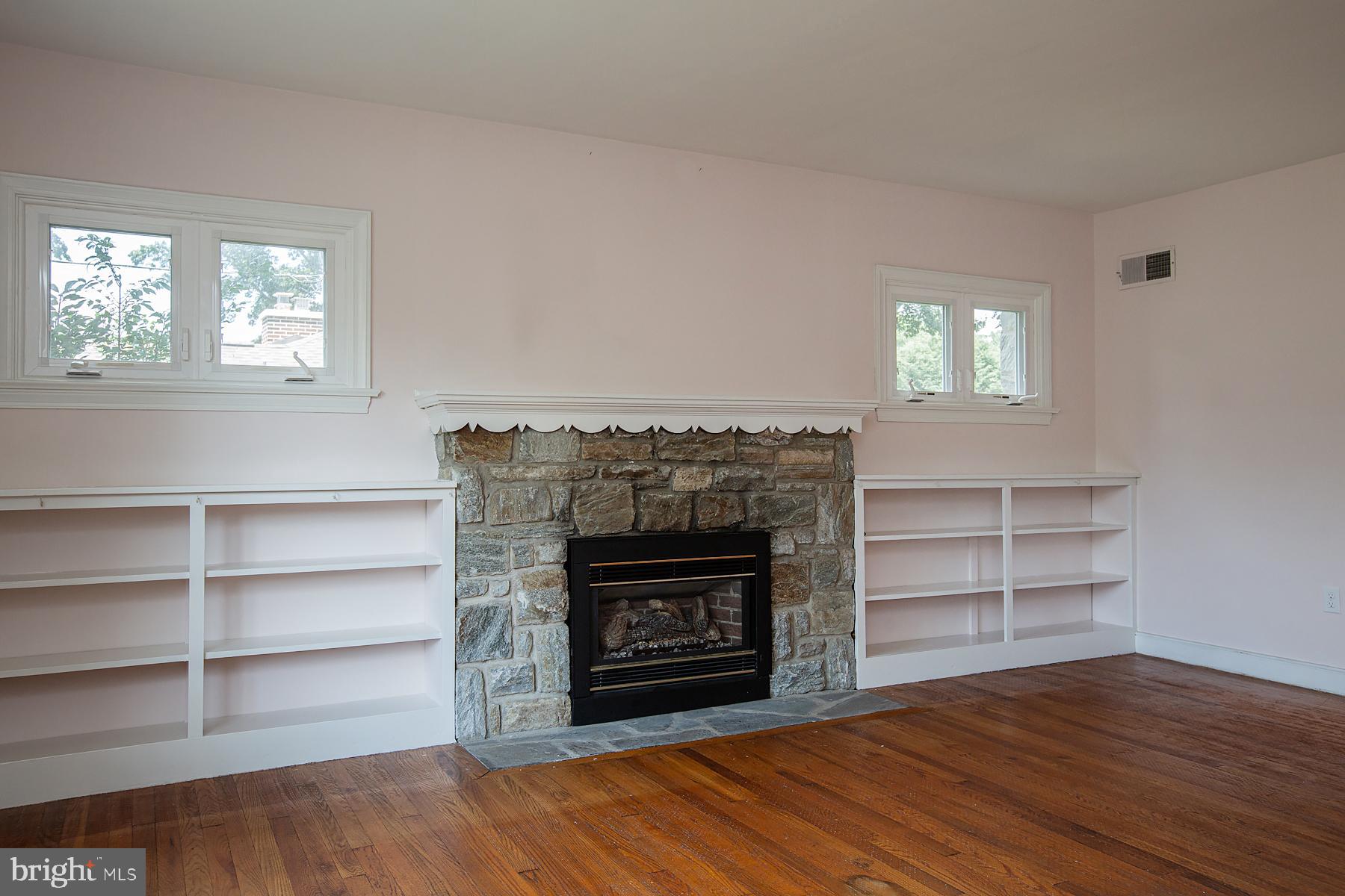 2037 Stone Mill Road Lancaster, PA 17603 - Photo 11 of 72 built-in shelving