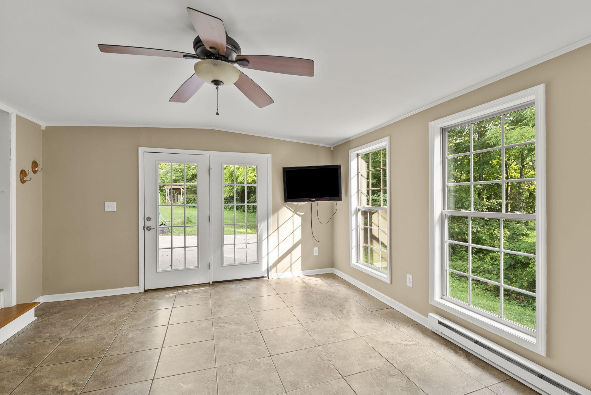 39 Wright Road Frankfort, KY 40601 - Photo 9 of 39 9-web-or-mls-DSC07342
