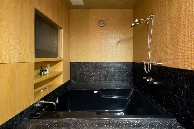 $5,500,000 | 519 Broadway, Unit 2 | SoHo